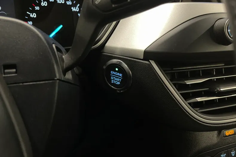 Ford Focus din 2021 cu 66.603 km - oferta FOR177583 - foto 21