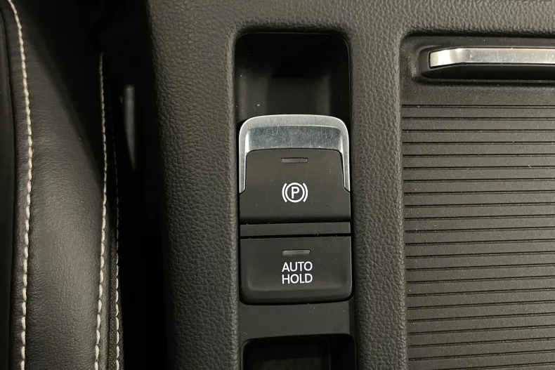 Volkswagen Passat din 2021 cu 139.147 km - oferta VOL177584 - foto 27