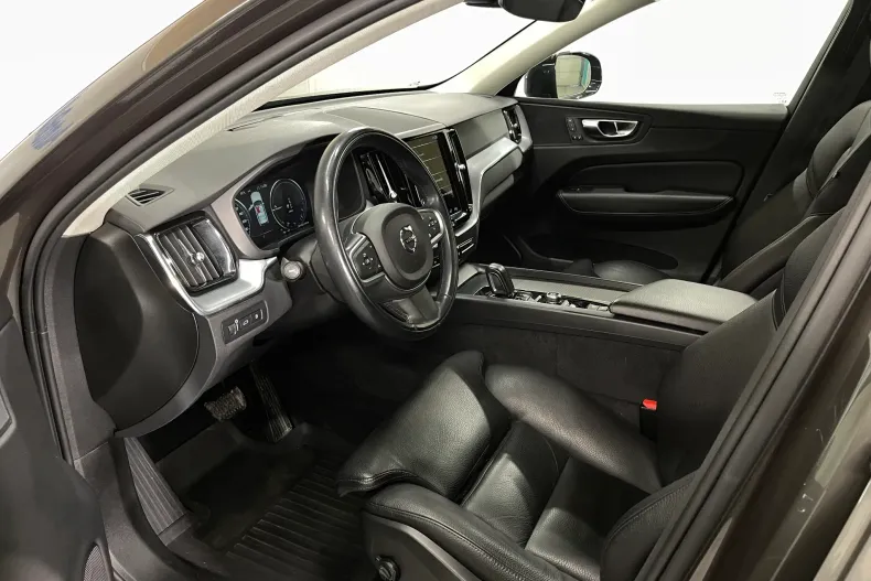 Volvo XC60 din 2021 cu 163.705 km - oferta VOL177587 - foto 5