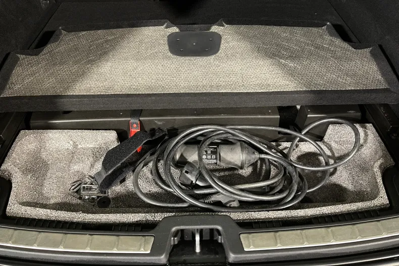 Volvo XC60 din 2021 cu 163.705 km - oferta VOL177587 - foto 14