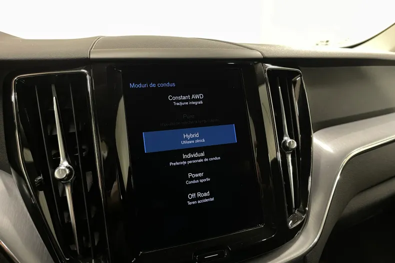 Volvo XC60 din 2021 cu 163.705 km - oferta VOL177587 - foto 20