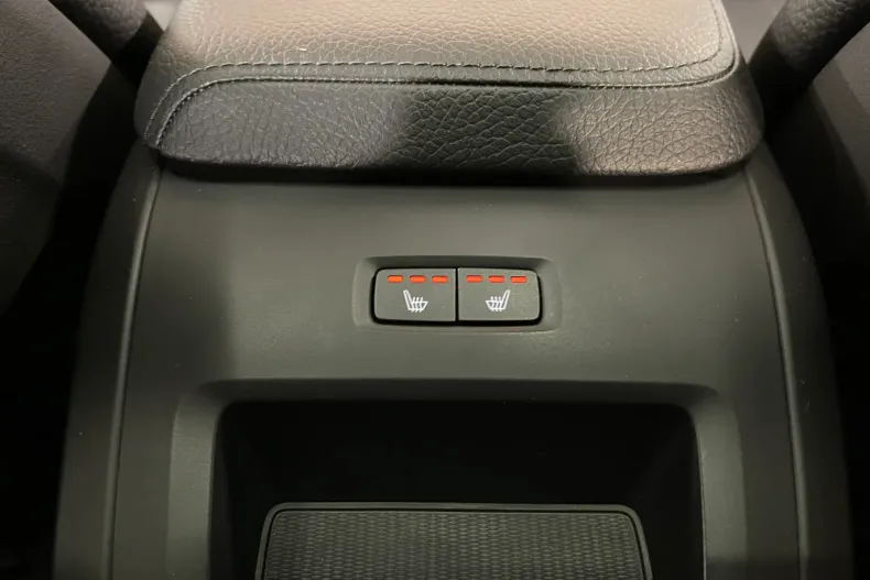 Volvo XC60 din 2021 cu 163.705 km - oferta VOL177587 - foto 22