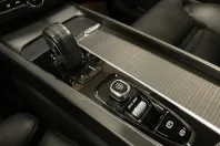 Volvo XC60 din 2021 cu 163.705 km - oferta VOL177587 - foto 28