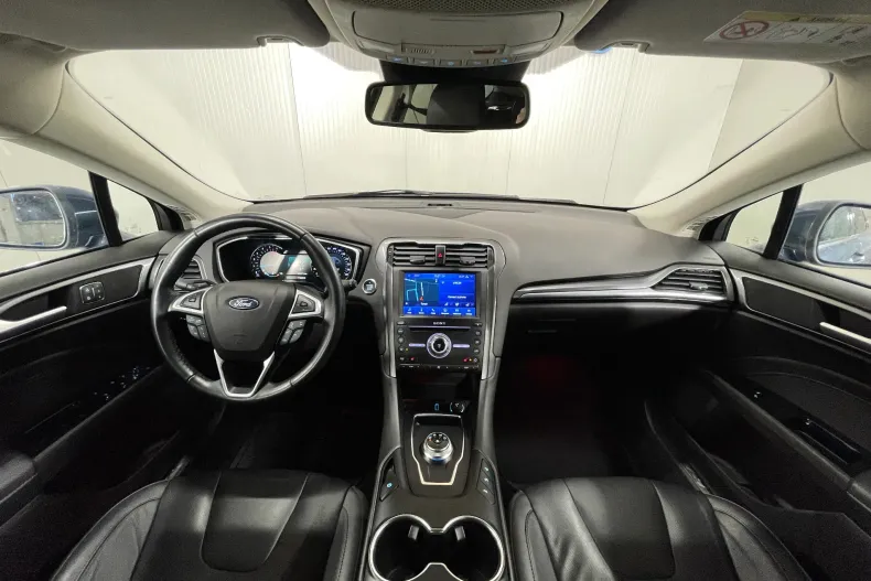 Ford Mondeo din 2020 cu 63.227 km - oferta FOR177593 - foto 6