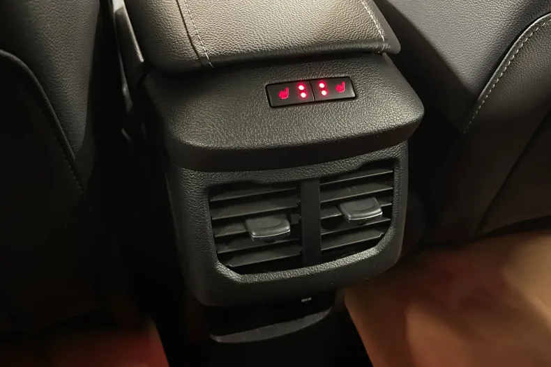 Ford Mondeo din 2020 cu 63.227 km - oferta FOR177593 - foto 21