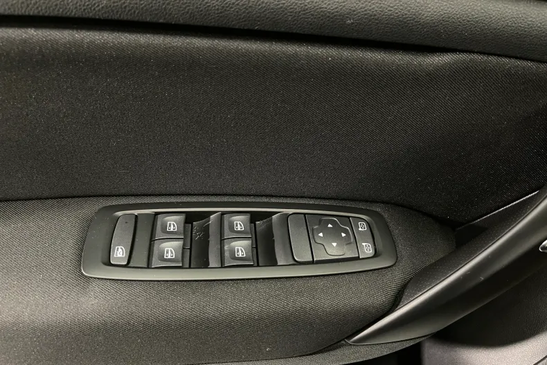 Renault Megane din 2022 cu 38.530 km - oferta REN177598 - foto 17