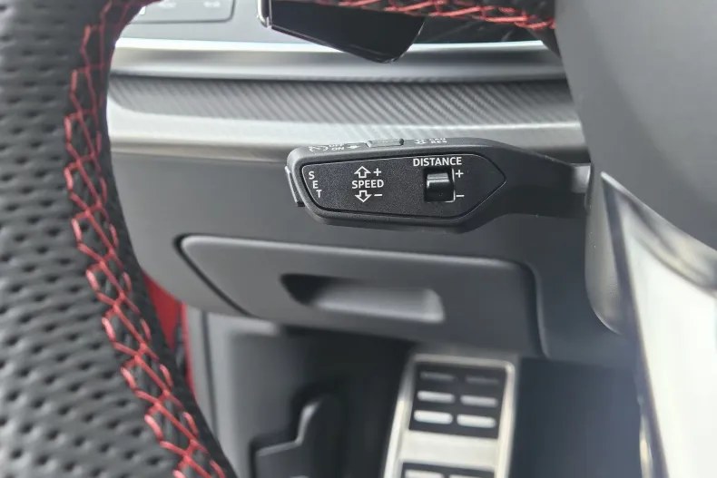 Audi RSQ8 din 2025 cu 918 km - oferta AUD177602 - foto 16