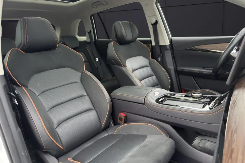 Skywell ET5 din 2022 cu 14.755 km - oferta SKY177603 - foto 18