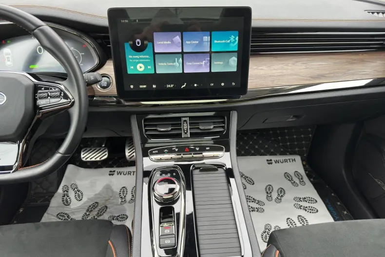 Skywell ET5 din 2022 cu 14.755 km - oferta SKY177603 - foto 23