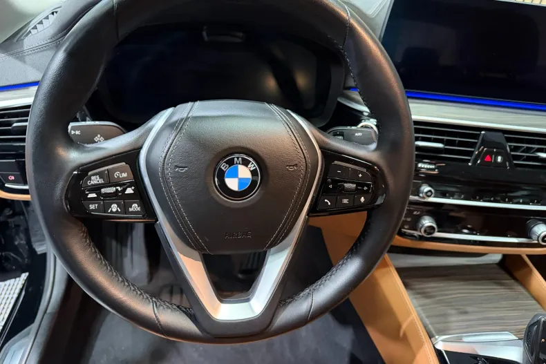 BMW Seria 5 din 2023 cu 80.567 km - oferta BMW177605 - foto 14