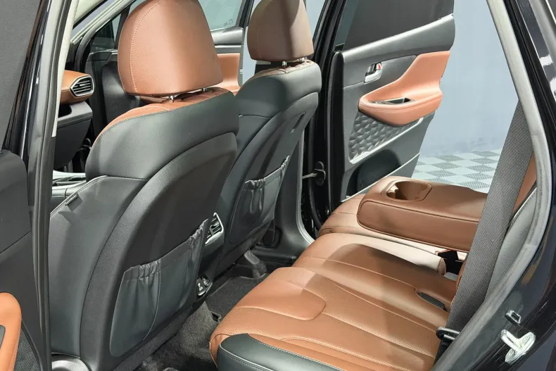 Hyundai SANTA FE din 2021 cu 24.048 km - oferta HYU177606 - foto 16