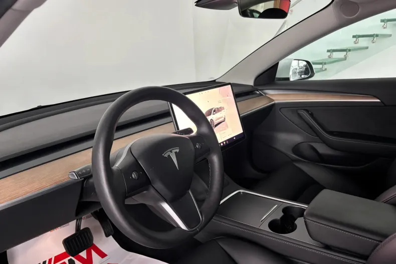 Tesla Model 3 din 2022 cu 82.000 km - oferta TES177608 - foto 10
