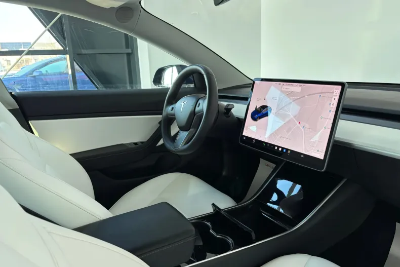Tesla Model 3 din 2020 cu 136.000 km - oferta TES177609 - foto 7