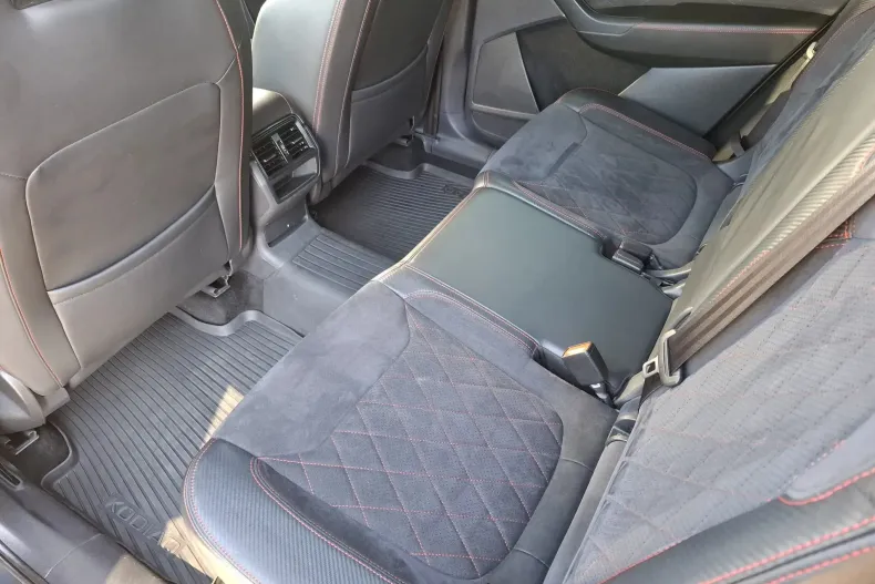 Skoda Kodiaq din 2020 cu 111.822 km - oferta SKO177612 - foto 37