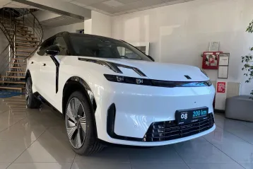 Lynk&Co 08 din 2025 - oferta LYN177614