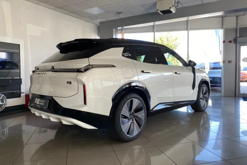 Lynk&Co 08 din 2025 cu 3 km - oferta LYN177614 - foto 5