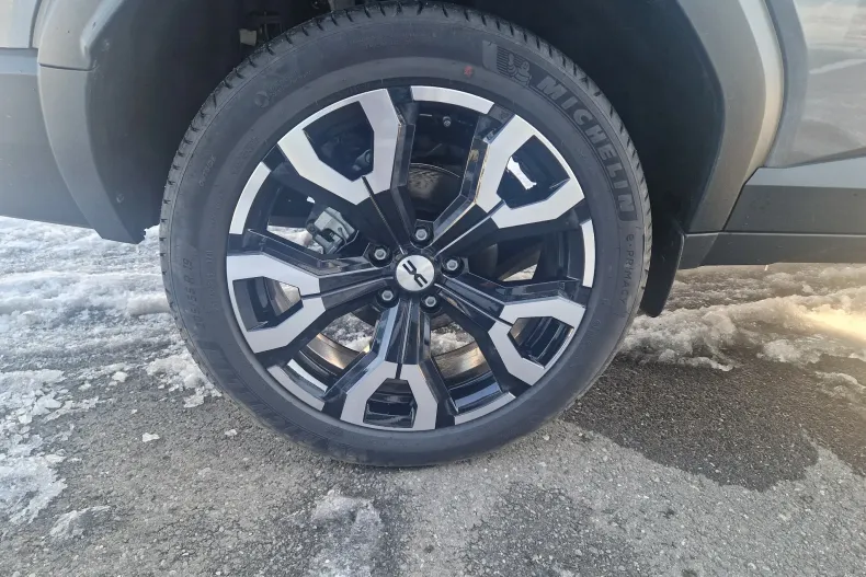 Dacia Bigster din 2025 cu 2.159 km - oferta DAC177615 - foto 11