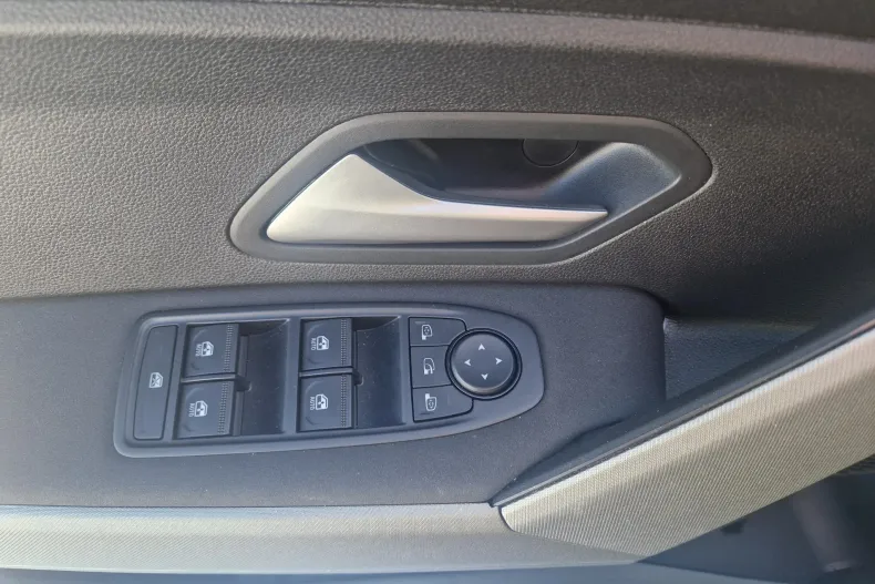 Dacia Bigster din 2025 cu 2.159 km - oferta DAC177615 - foto 16