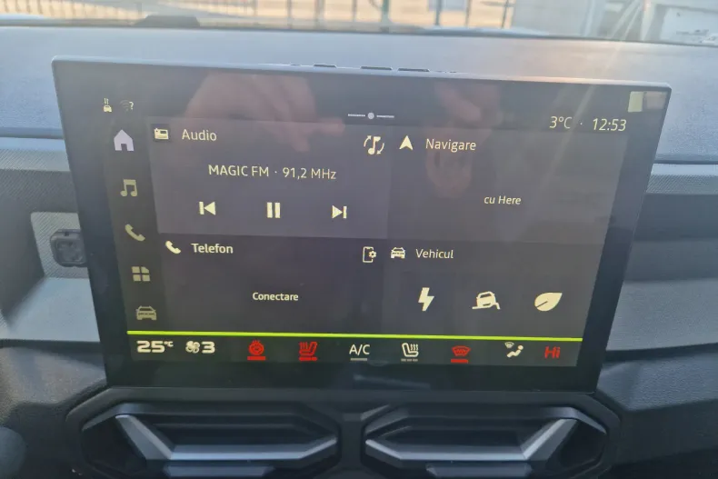 Dacia Bigster din 2025 cu 2.159 km - oferta DAC177615 - foto 19