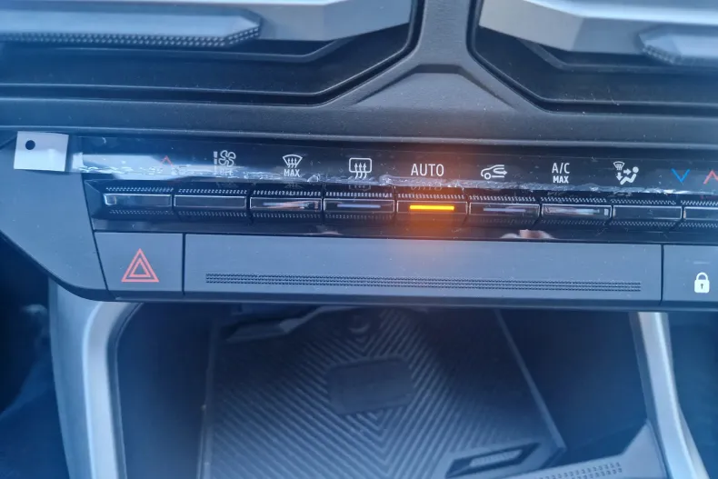 Dacia Bigster din 2025 cu 2.159 km - oferta DAC177615 - foto 22