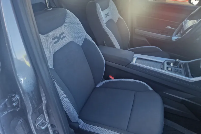 Dacia Bigster din 2025 cu 2.159 km - oferta DAC177615 - foto 37