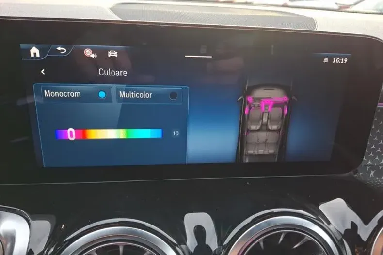 Mercedes-Benz GLB din 2024 cu 46.525 km - oferta MER177622 - foto 26