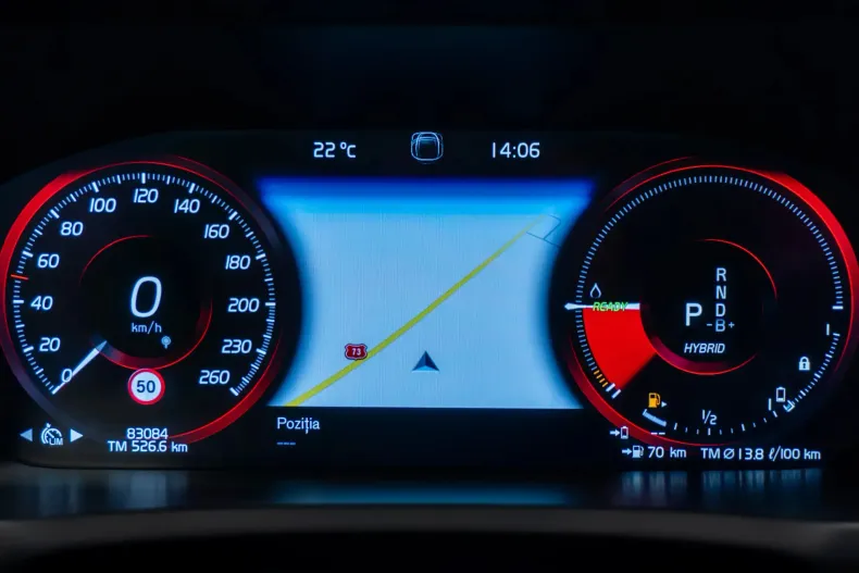 Volvo XC90 din 2020 cu 83.084 km - oferta VOL177636 - foto 35