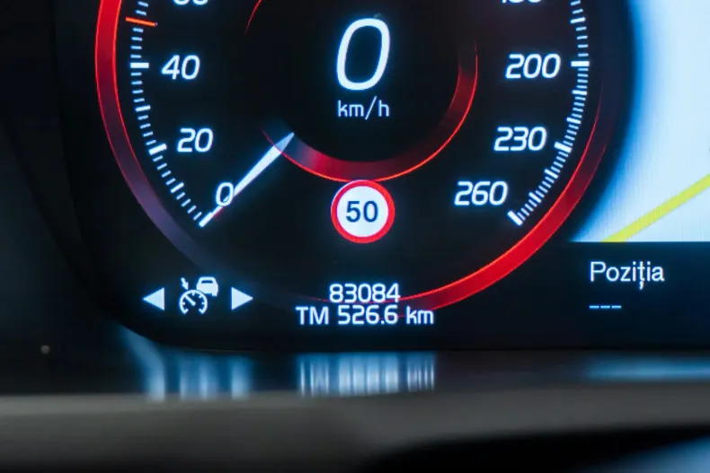 Volvo XC90 din 2020 cu 83.084 km - oferta VOL177636 - foto 36