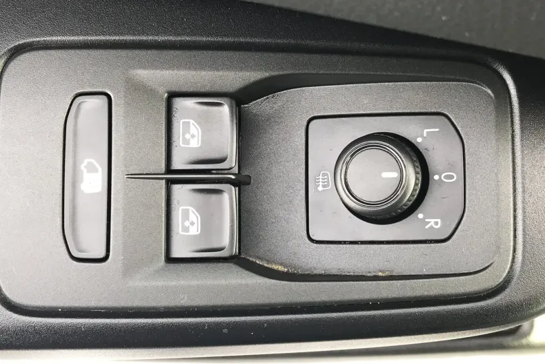 Volkswagen Caddy din 2021 cu 99.886 km - oferta VOL177639 - foto 21