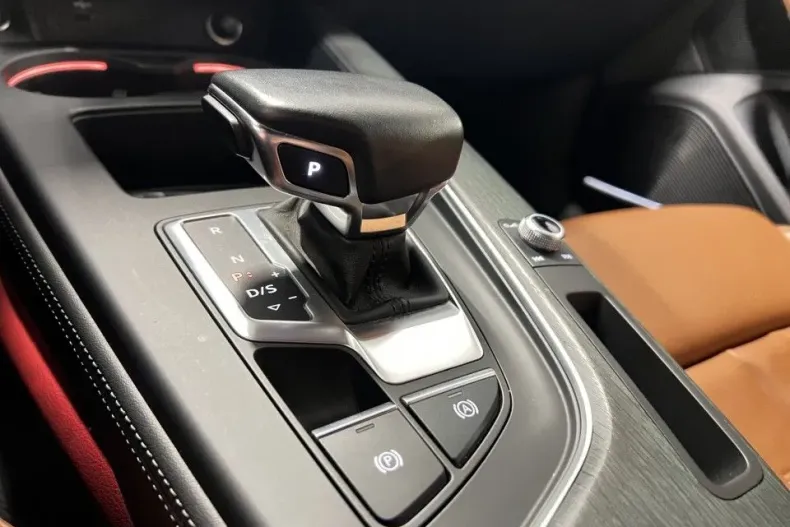 Audi A4 din 2022 cu 56.935 km - oferta AUD177640 - foto 21