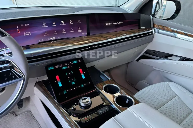 Cadillac Escalade din 2025 cu 10 km - oferta CAD177642 - foto 13