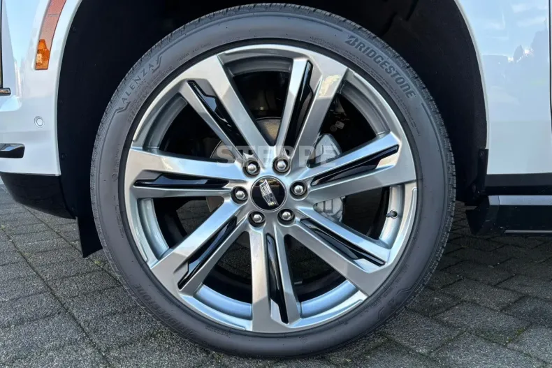 Cadillac Escalade din 2025 cu 10 km - oferta CAD177642 - foto 24