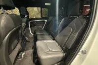Land Rover Defender din 2024 cu 27.500 km - oferta LAN177643 - foto 33
