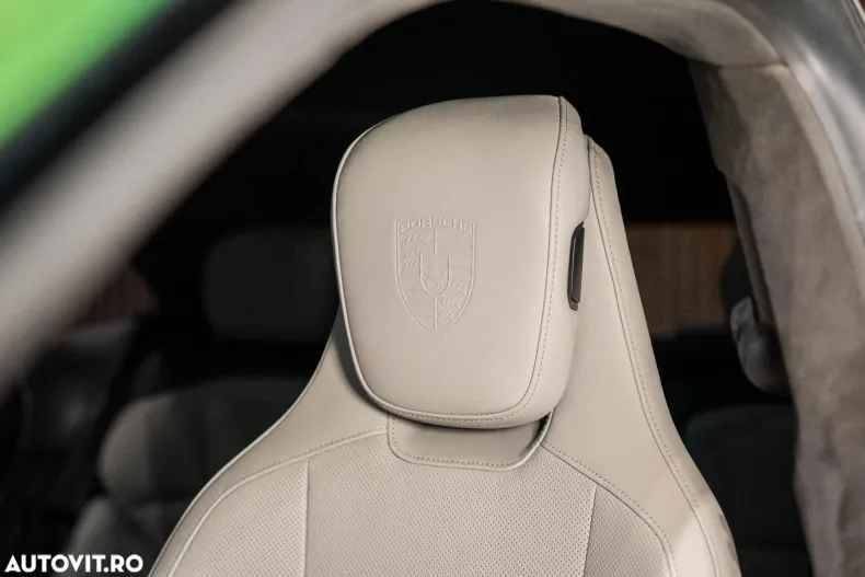 Porsche Taycan din 2021 cu 88.500 km - oferta POR177644 - foto 26