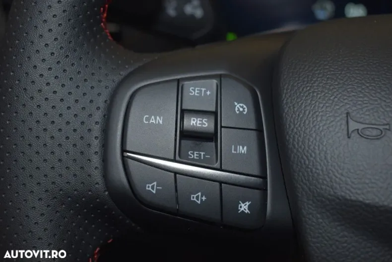 Ford Focus din 2025 cu 1 km - oferta FOR177645 - foto 13