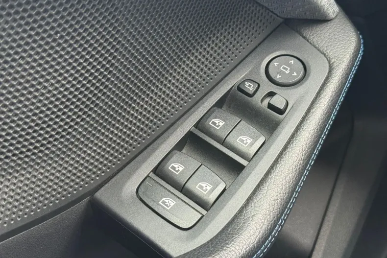 BMW Seria 2 din 2021 cu 70.038 km - oferta BMW177646 - foto 26