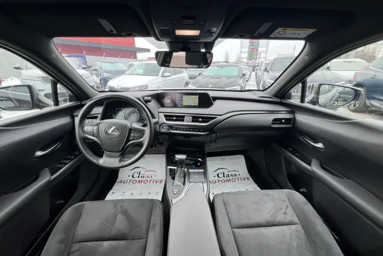 Lexus UX din 2020 cu 44.000 km - oferta LEX177648 - foto 4