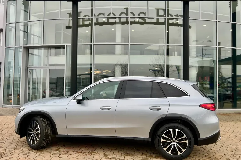 Mercedes-Benz GLC din 2025 cu 4 km - oferta MER177651 - foto 2