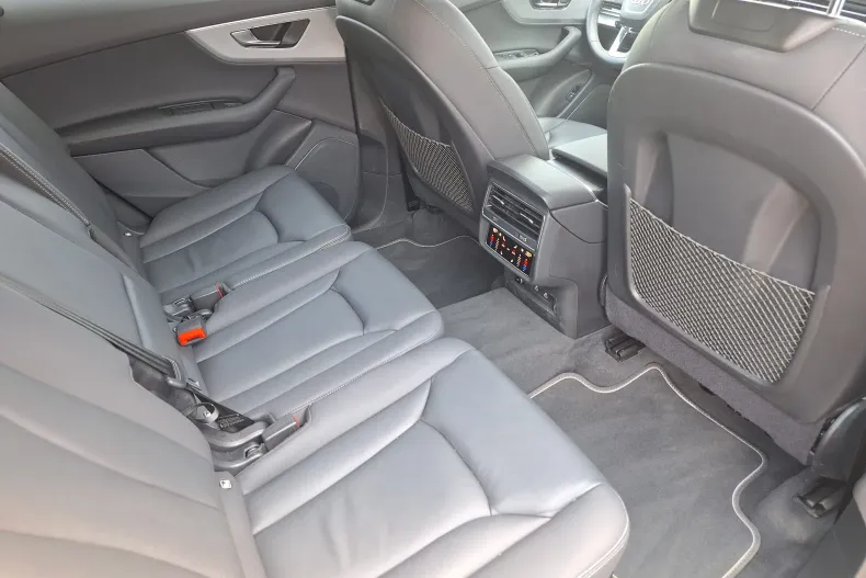 Audi Q7 din 2024 cu 18.356 km - oferta AUD177655 - foto 18