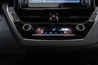 Toyota Corolla din 2022 cu 111.013 km - oferta TOY177657 - foto 4