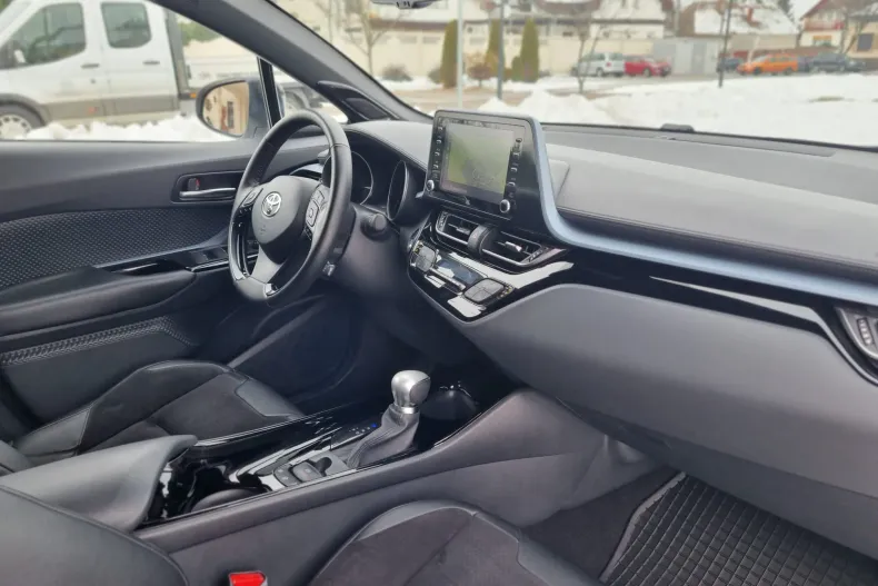 Toyota C-HR din 2020 cu 133.300 km - oferta TOY177662 - foto 4