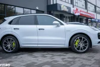 Porsche Cayenne din 2021 cu 95.542 km - oferta POR177666 - foto 2