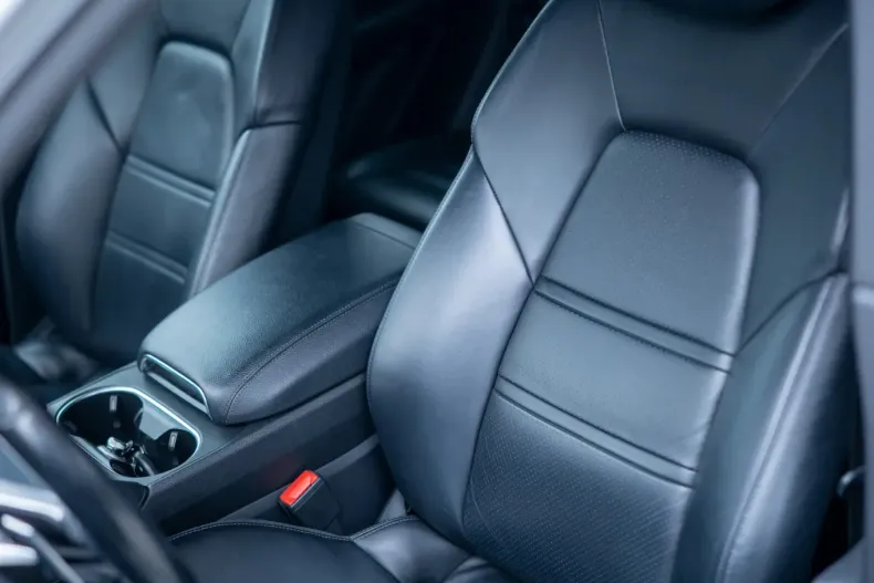 Porsche Cayenne din 2021 cu 95.542 km - oferta POR177666 - foto 24