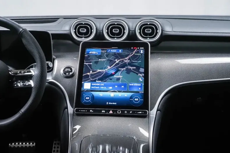 Mercedes-Benz GLC din 2025 cu 9.800 km - oferta MER177668 - foto 5