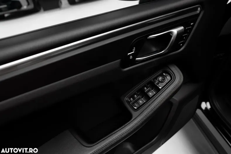 Porsche Macan din 2020 cu 55.500 km - oferta POR177669 - foto 15