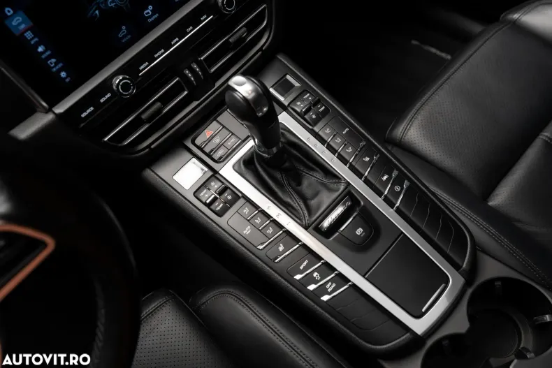 Porsche Macan din 2020 cu 55.500 km - oferta POR177669 - foto 18