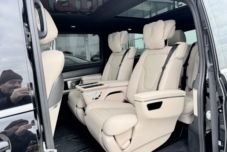 Mercedes-Benz V din 2024 cu 39.300 km - oferta MER177670 - foto 9