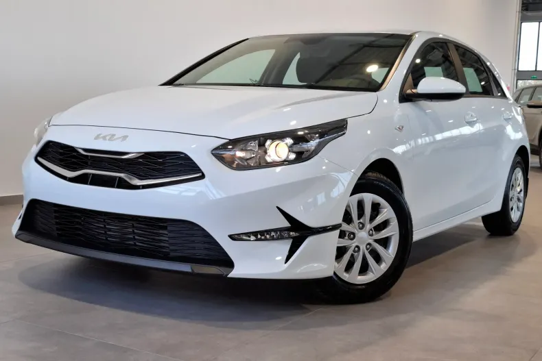 Kia Ceed din 2024 cu 6 km - oferta KIA177672 - foto 2