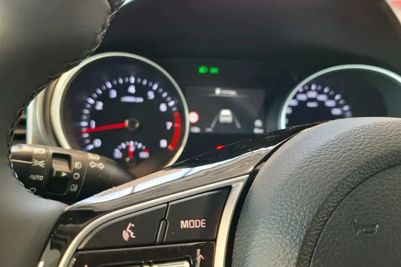 Kia Ceed din 2024 cu 6 km - oferta KIA177672 - foto 18