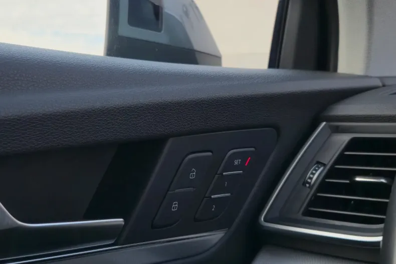 Audi Q5 din 2020 cu 116.750 km - oferta AUD177673 - foto 20